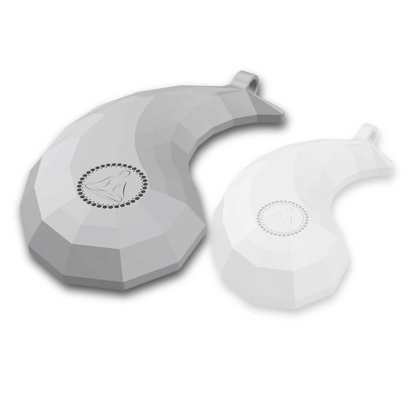 Produktbild des BODY BEAM Spark in Silber, Größe Classic. Das Bild zeigt das ergonomische Design und die präzise Verarbeitung. Perfekt für Menschen, die ein bewusstes Leben in einer Umgebung mit 5G-Strahlung und WLAN führen möchten.